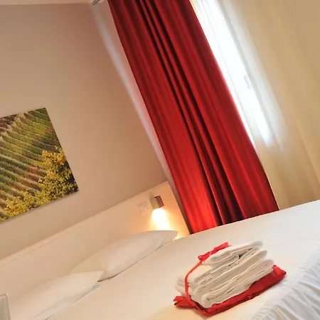 Vieulif Bed & Breakfast 4*