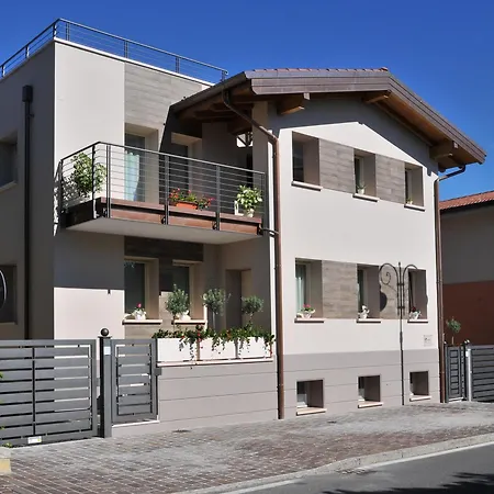 Frühstückspension Vieulif Moniga del Garda
