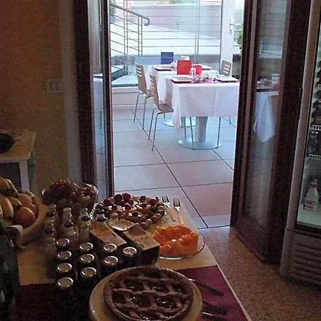 Vieulif فندق مبيت وإفطار 4*