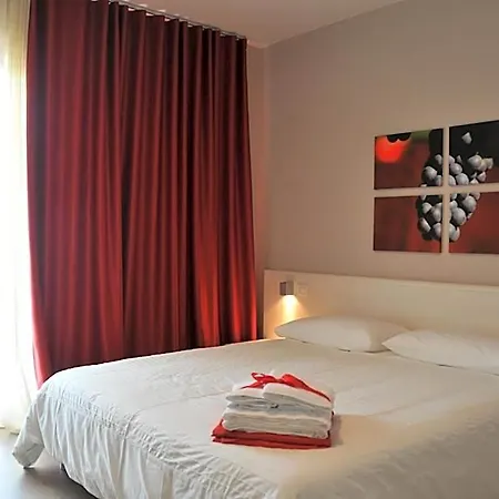 Vieulif Moniga del Garda