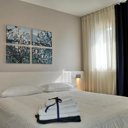 Vieulif Moniga del Garda