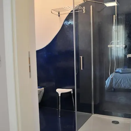 Vieulif فندق مبيت وإفطار 4*