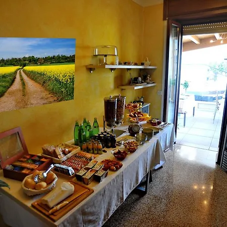 Vieulif Moniga del Garda